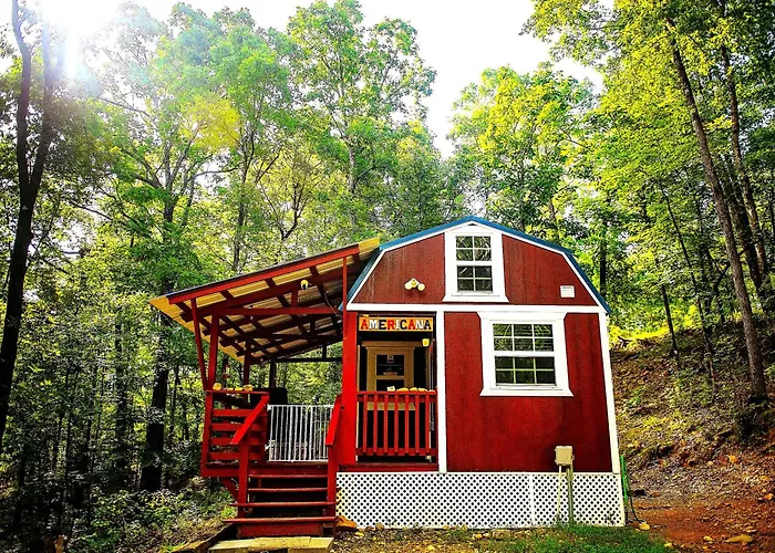 The Americana - Parker Creek Bend Cabins