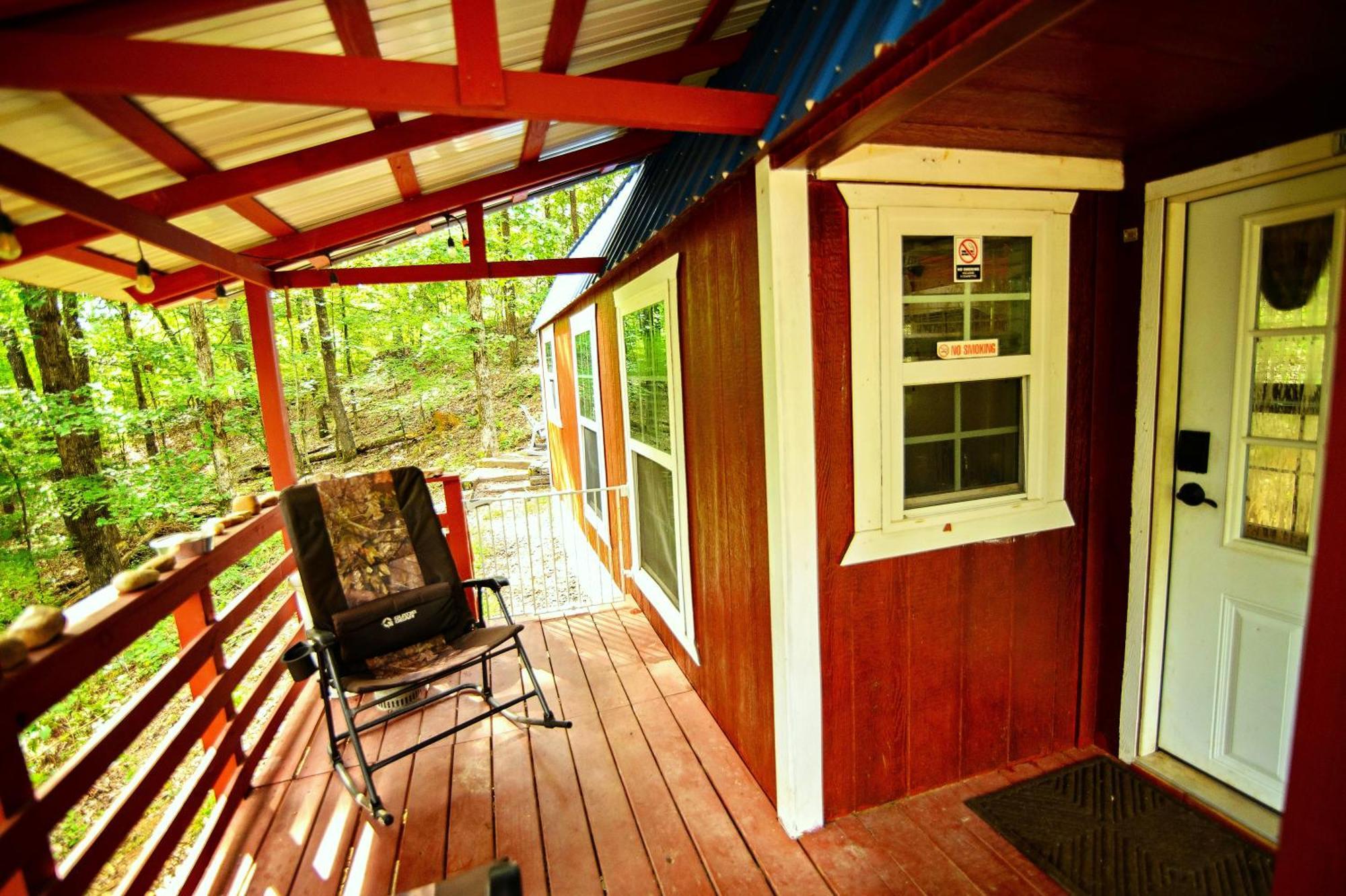 The Americana - Parker Creek Bend Lodge *